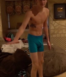 Twinks and Twunks 27 shirtless porn selfies 5f20ac909afd1.png