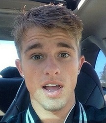The Boy Next Door shirtless non-nude gay tube 31 5f24716482b26.jpg