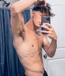 Pit-a-palooza 268 fit guys porn selfie 5f25f36b35f23.jpg