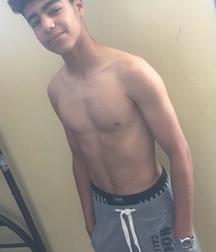 Top Teen Boys 5cdb2cbcb00e4.jpg