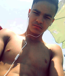 Top Teen Boys 5cdb2f705a9f3.jpg