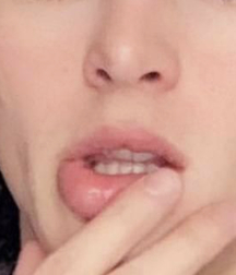 Lips 5ec2114507545.jpg