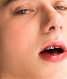 Lips 5ec2114b38c59.jpg