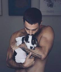Poil et homme  5ce2c86c7fc87.jpg