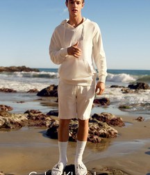 Feet Cameron Dallas 5d02d98913321.jpg