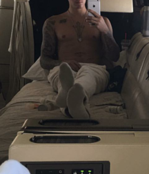 Celebrity 5d05695e0bdbb.png
