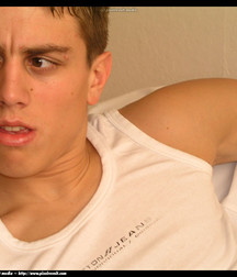 Sexy boy 5d0c1a0e88d6f.jpg
