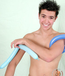 Boy 2 5d40a08c6b96d.jpg