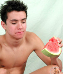 Boy 2 5d40a2197313c.jpg