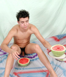 Boy 2 5d40a22879efc.jpg