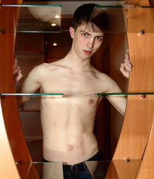 Boy 3 5d40a9a5595bd.jpg