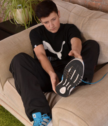 James - Sneakers Boy Porn  5e249333707e7.jpg