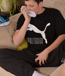 James - Sneakers Boy Porn  5e2493f0a5a3b.jpg
