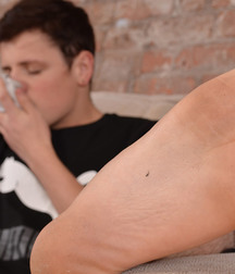 James - Sneakers Boy Porn  5e2493fe70c6d.jpg
