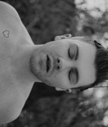 Tumblr boy 5d0803f69c05e.jpg