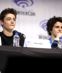 Uploaded by:TwinkyLew97 5d1949710c966.jpg