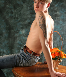Willy First Set 5cf6f080d177f.jpg