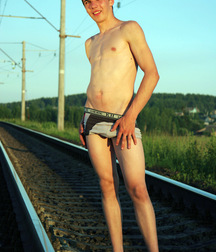 Vik (Outdoors) Second Set 5cf81cd137572.jpg