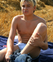 Vadik (Outdoors) First and Last Set 5cf8b94604224.jpg