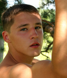 Simon (Outdoors) First Set 5cf97c1258bde.jpg