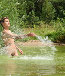 Antony (Outdoors) First and Last Set 5d2921e3a084d.jpg