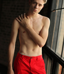 Alain 5d2f6eb0d714e.jpg