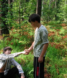 Alex and Deiv (Outdoors) 5d2f9b432ce35.jpg