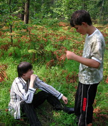 Alex and Deiv (Outdoors) 5d2f9b499d22f.jpg