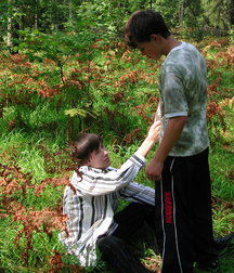 Alex and Deiv (Outdoors) 5d2f9b4fd8e49.jpg