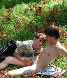 Alex and Deiv (Outdoors) 5d2f9b98ec350.jpg