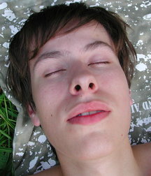 Alex and Deiv (Outdoors) 5d2f9c1cc0ab9.jpg