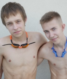 Ben Kingston, Dominik Black