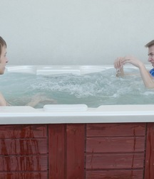 Ben Kingston, Dominik Black 5d30ed35ed604.jpg