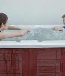 Ben Kingston, Dominik Black 5d30ed44b73dd.jpg