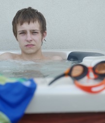 Ben Kingston, Dominik Black 5d30edf29c2c7.jpg