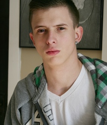 Cache Collins in HD 5d31abdb848b0.jpg