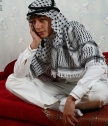 Kane as Arab Boy 5d33129730f51.jpg