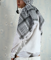 Kane as Arab Boy 5d3312ba478eb.jpg