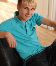 Mark 5d3890a0ade54.jpg