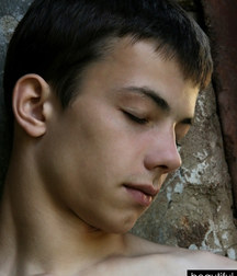 nikita in a Barn 5d3b6f4b61fad.jpg
