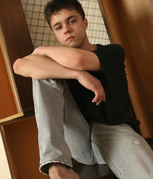 Greg 5d3caae77a15d.jpg