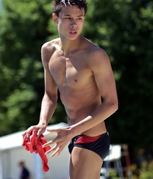 Speedo Boys - No Nude - No Sex Involved 5d3ecb9400129.jpg