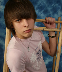 Pavel - 18 Years of Age - First Photo Shoot 5d4061bb2b423.jpg