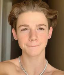 Random Boys 1 - No Nude & No Sex 5d4348afe4bb0.jpg