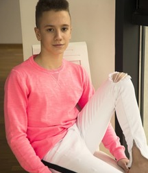 Random Boys 2 - No Nude & No Sex 5d4349ce1a0d2.jpg