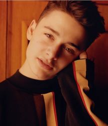 Random Boys 2 - No Nude & No Sex 5d434a918fade.jpg