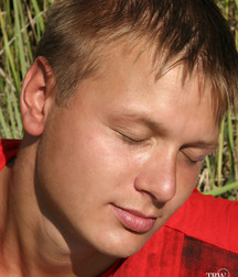 Carl (Outdoors) 5d4364a9626df.jpg