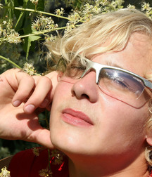 Vova (Outdoors & Older) 5d467e0316bce.jpg
