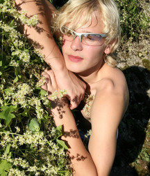 Vova (Outdoors & Older) 5d467e5b897be.jpg