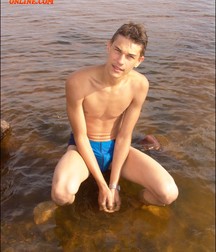 Tony Romeo at the Sea Side (No Sex) 5d502b736aa52.jpg
